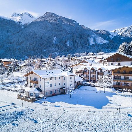 Hotel Krimmlerfaelle エクステリア 写真