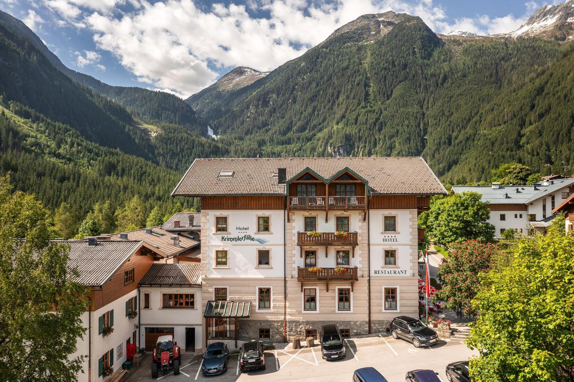 Hotel Krimmlerfaelle エクステリア 写真