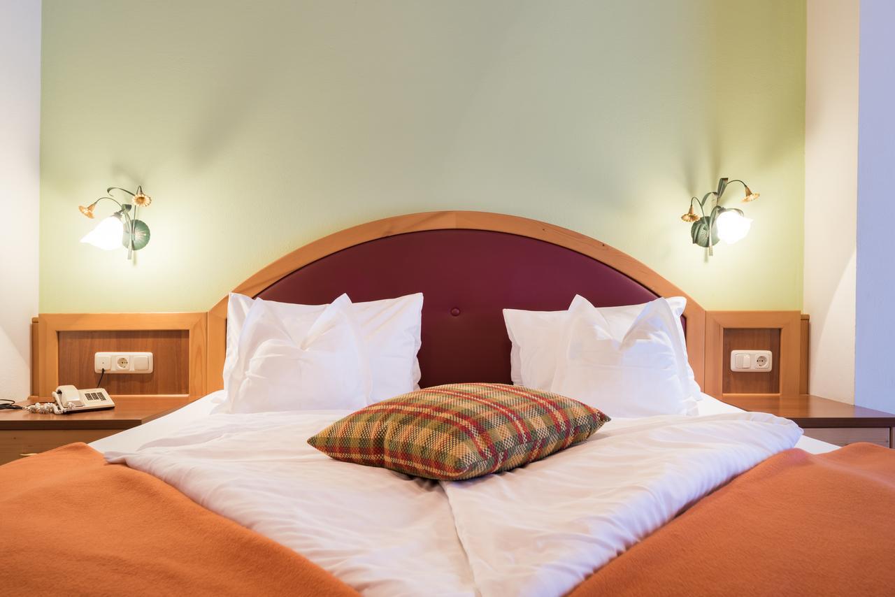Hotel Krimmlerfaelle エクステリア 写真