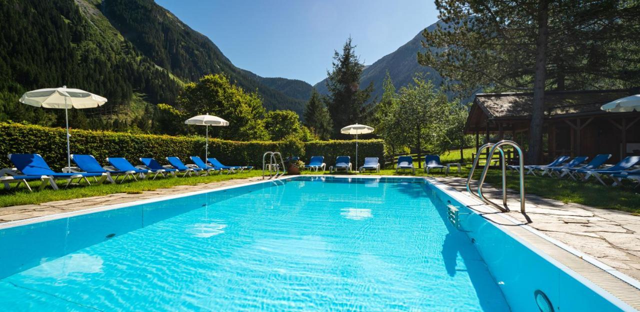 Hotel Krimmlerfaelle エクステリア 写真